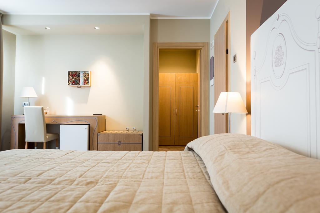 אקווי טרמה Hotel Monteverde מראה חיצוני תמונה