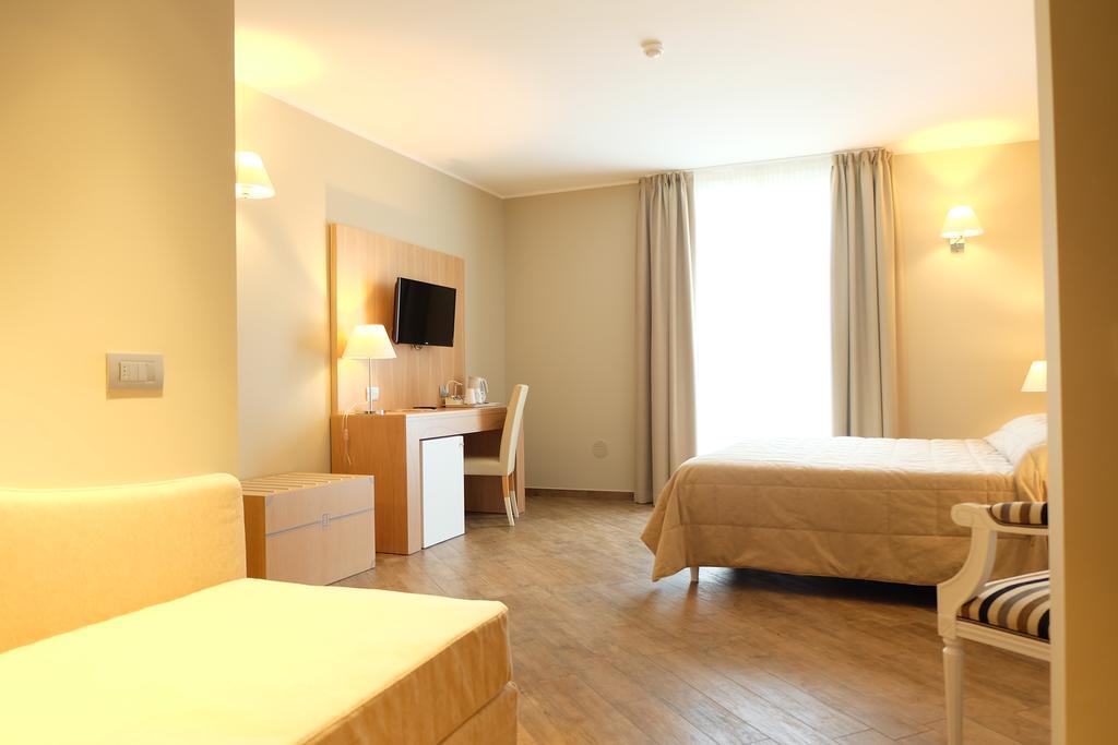 אקווי טרמה Hotel Monteverde מראה חיצוני תמונה